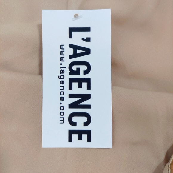 L’AGENCE Kay Cowl Neck Tank Top - Picture 14 of 14